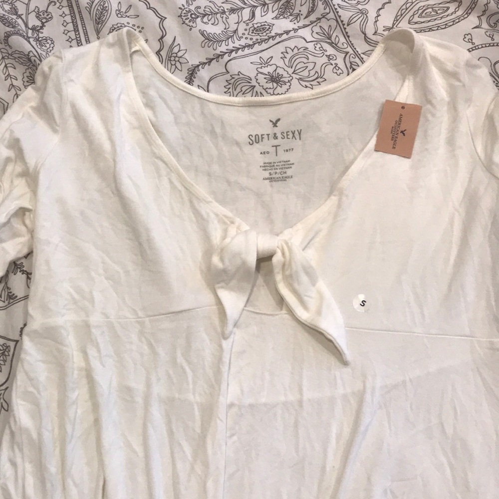 AE Tie blouse